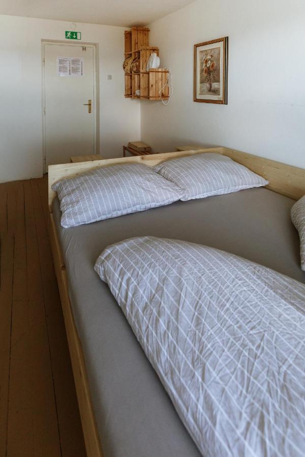 Dom Na Slivnici Bed & Breakfast Cerknica Exterior photo
